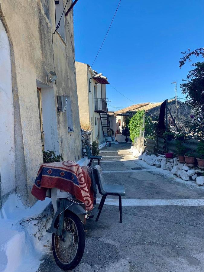 Pelekas Olive Grove Oasis Room No4 Exterior photo